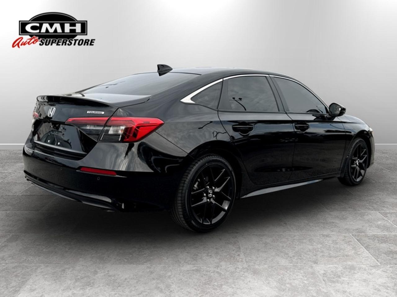 2024 Honda Civic Sedan Touring  - Low Mileage Photo4