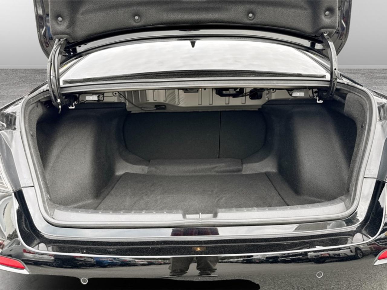 2024 Honda Civic Sedan Touring  - Low Mileage Photo