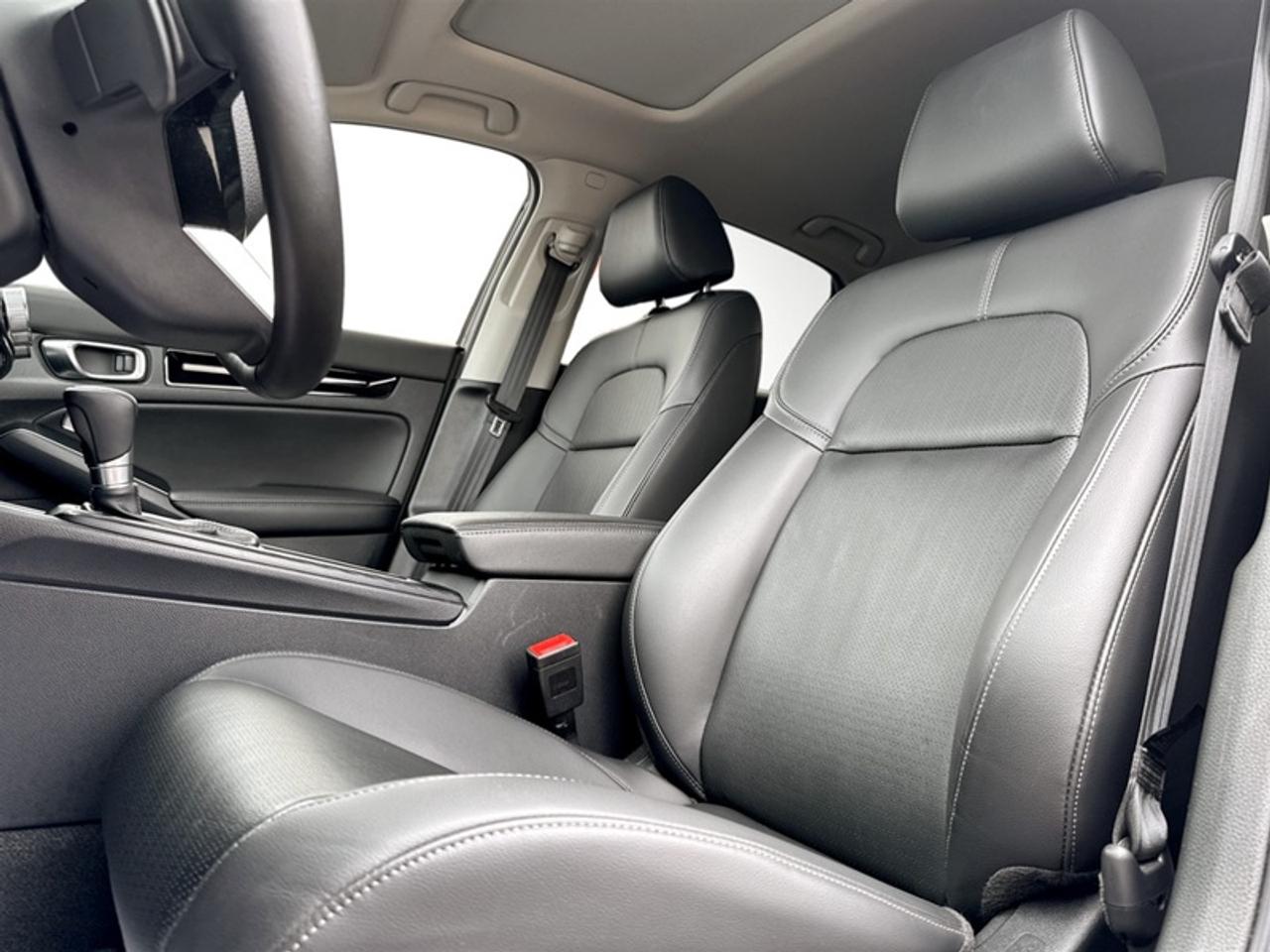 2024 Honda Civic Sedan Touring  - Low Mileage Photo