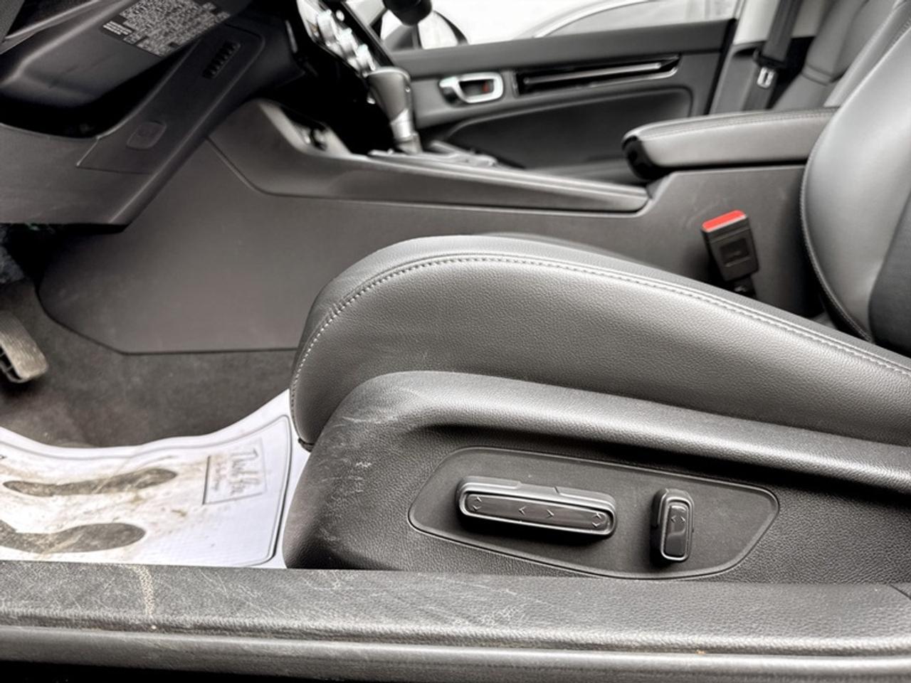2024 Honda Civic Sedan Touring  - Low Mileage Photo