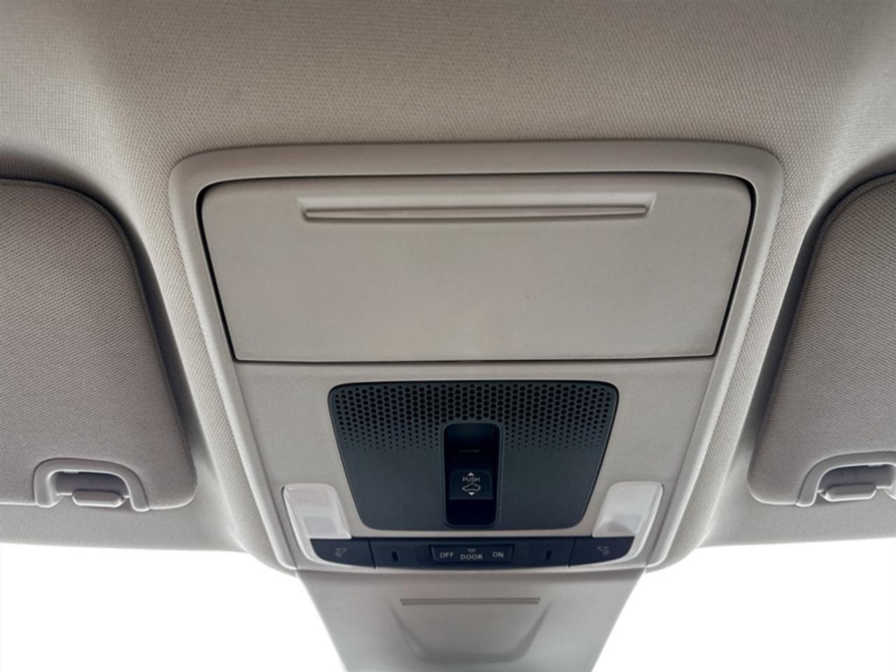2024 Honda Civic Sedan Touring  - Low Mileage Photo