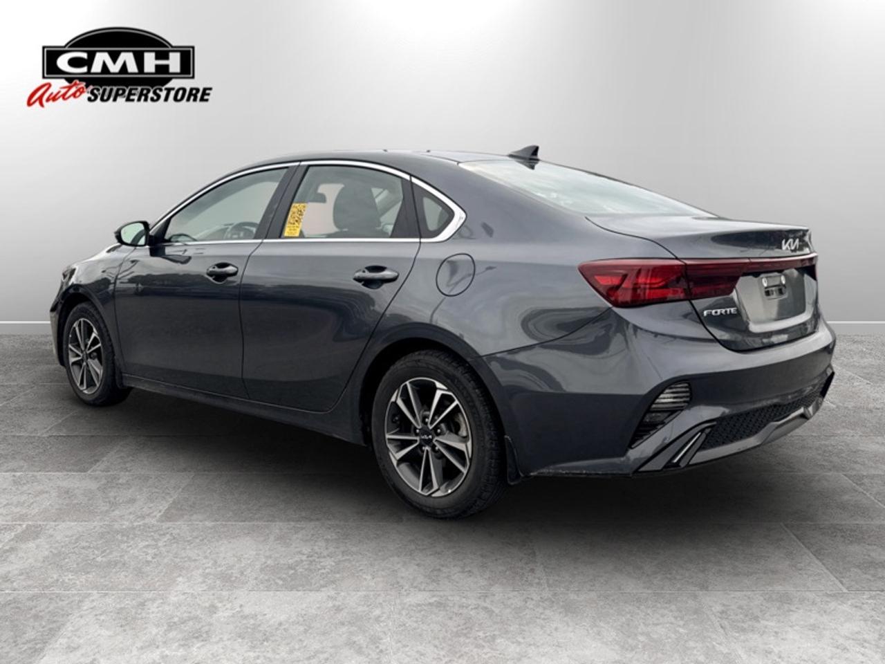 2024 Kia Forte EX Photo