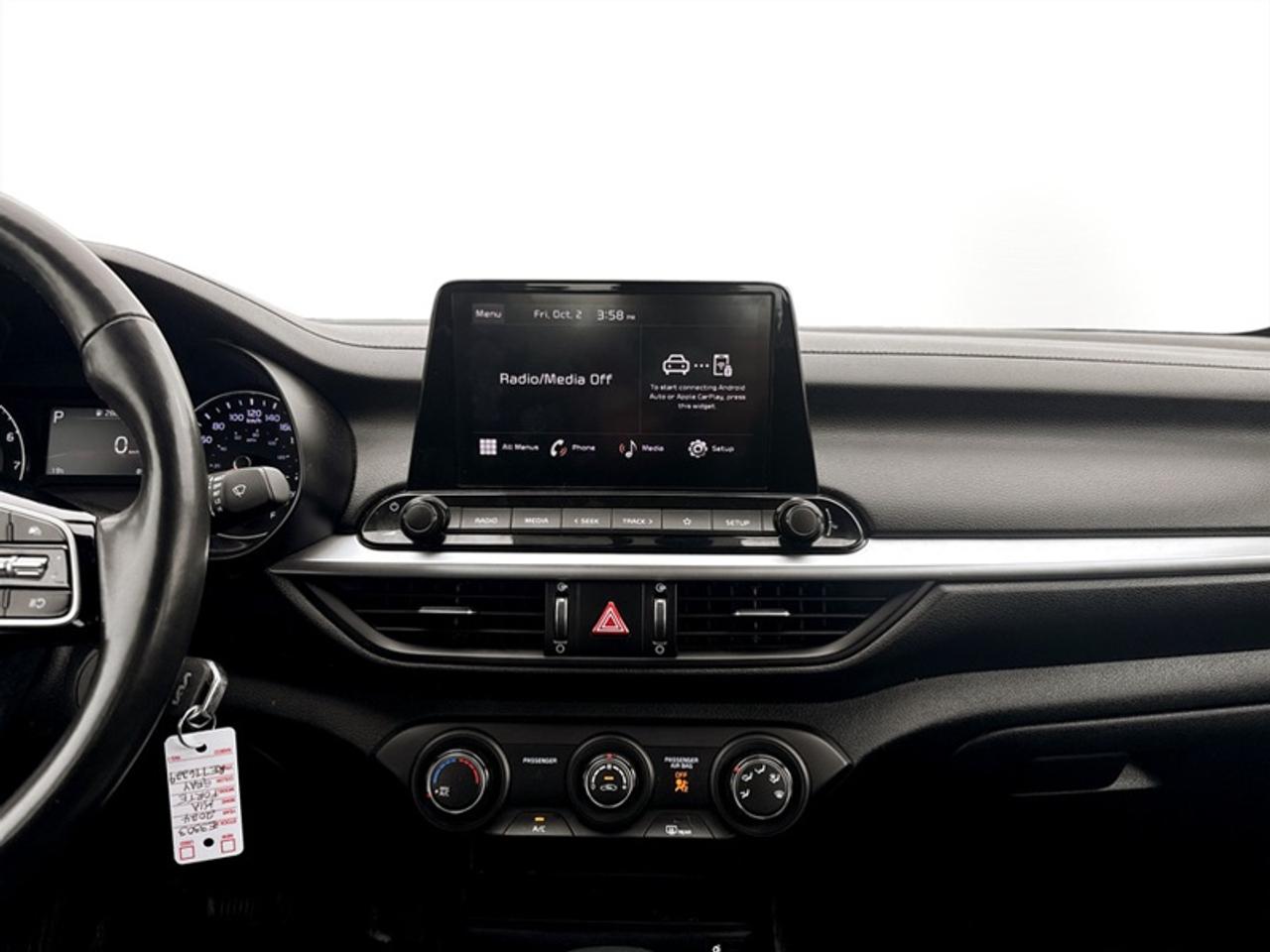 2024 Kia Forte EX Photo