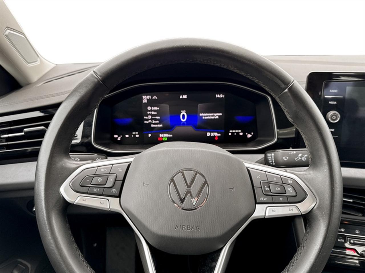 2025 Volkswagen Jetta Comfortline  **CLEAN CARFAX** Photo