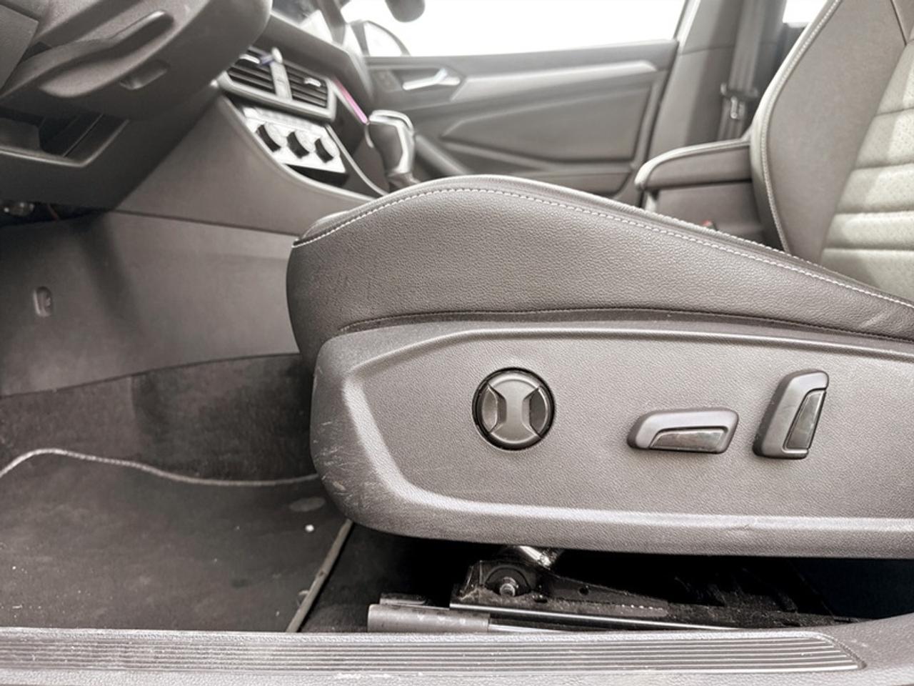 2024 Volkswagen Jetta Comfortline  **CLEAN CARFAX** Photo