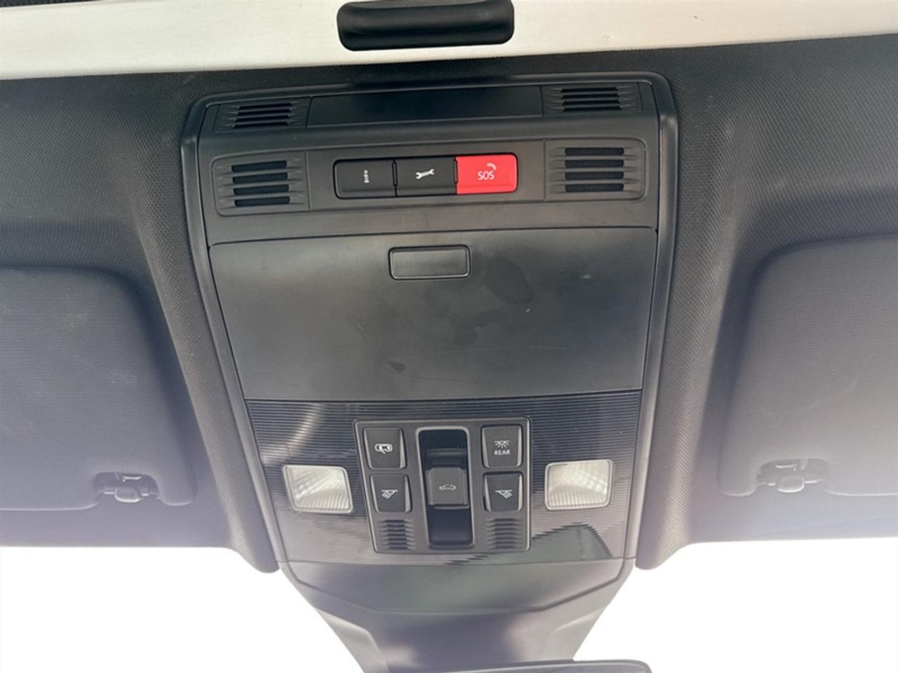 2024 Volkswagen Jetta Comfortline  **CLEAN CARFAX** Photo
