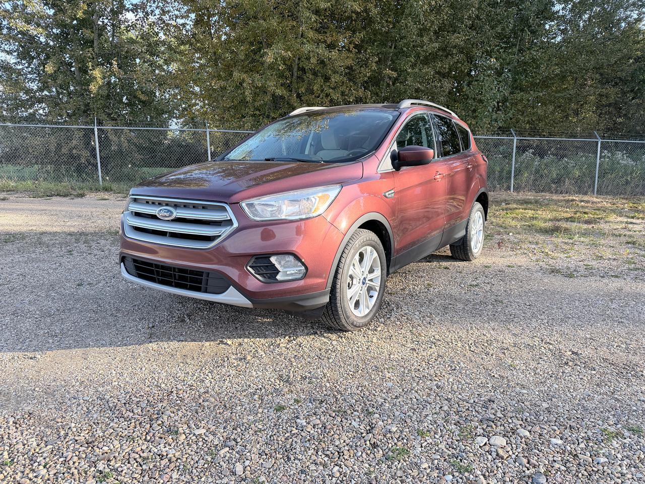 2018 Ford Escape SE Photo0