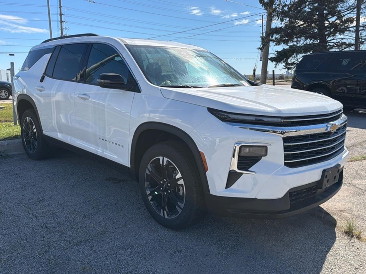2027 Chevrolet Traverse LT Photo