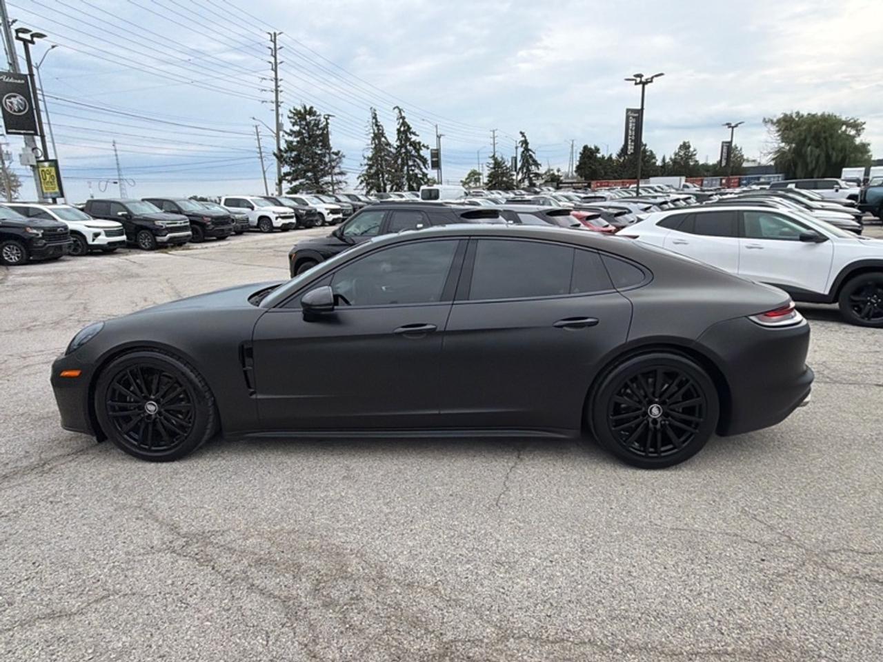 2021 Porsche Panamera 4 AWD Photo