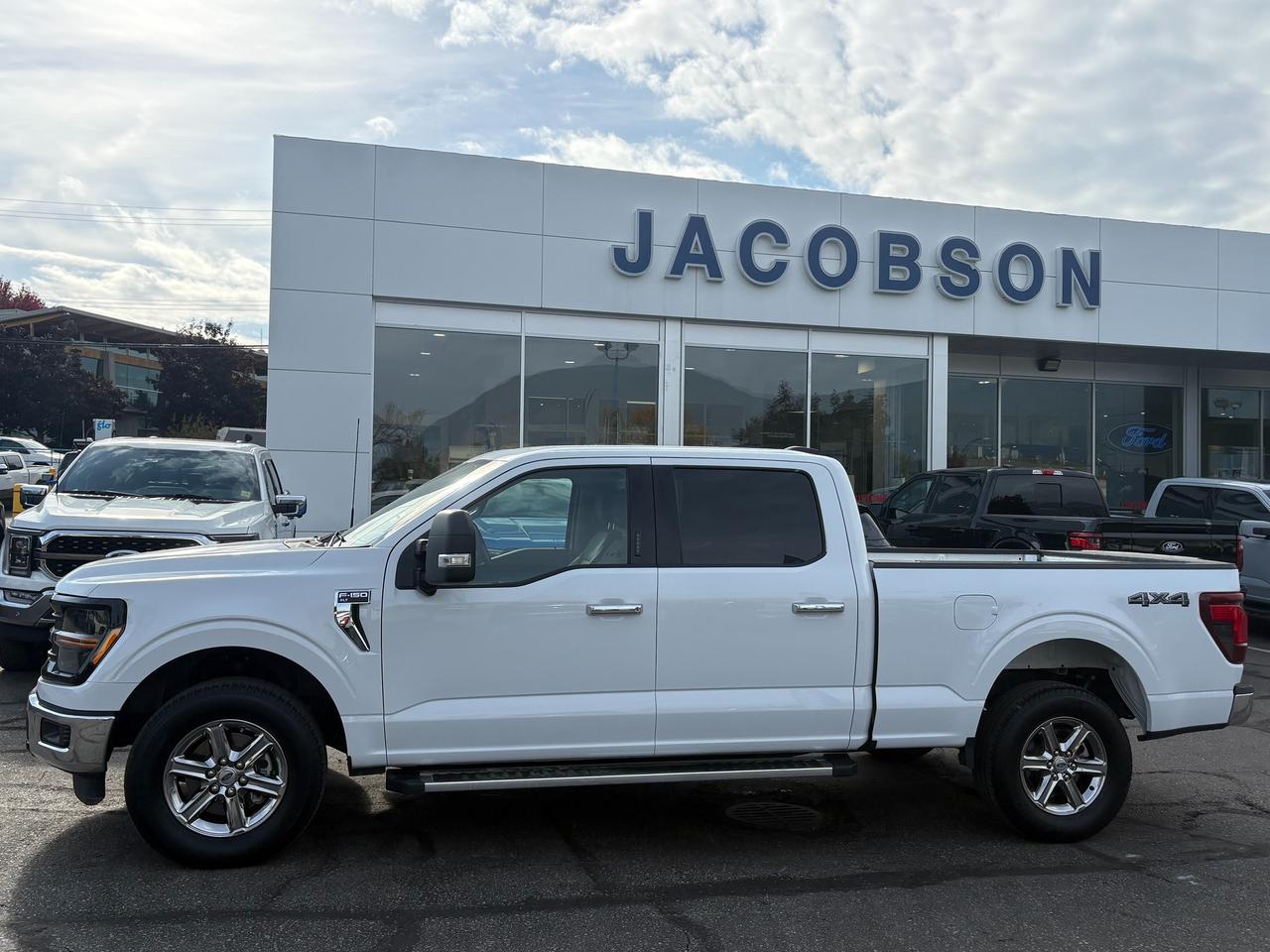 2024 Ford F-150 XLT Photo1
