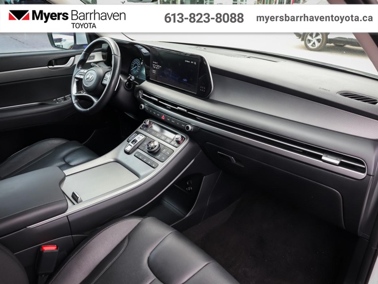 2023 Hyundai PALISADE Urban 8-Passenger   - Cooled Seats - $294 B/W Photo