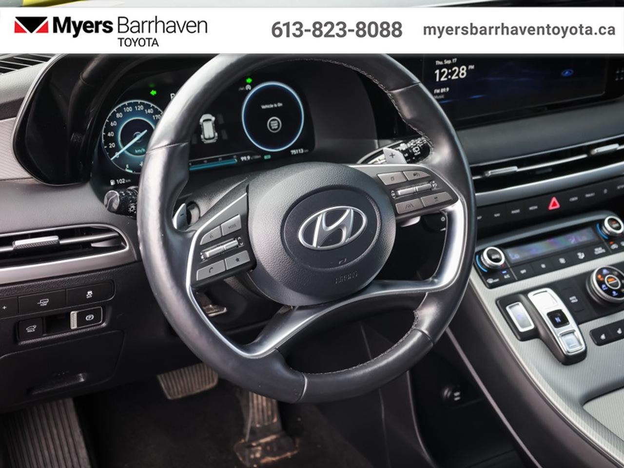 2023 Hyundai PALISADE Urban 8-Passenger   - Cooled Seats - $294 B/W Photo