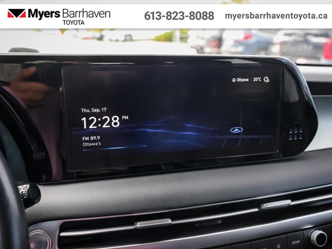 2023 Hyundai PALISADE Urban 8-Passenger   - Cooled Seats - $294 B/W Photo