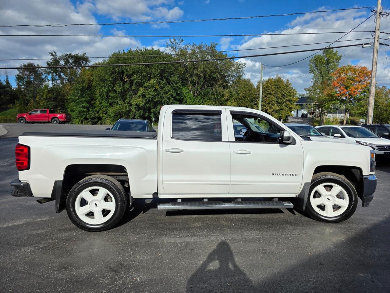 2018 Chevrolet Silverado 1500 LT Photo