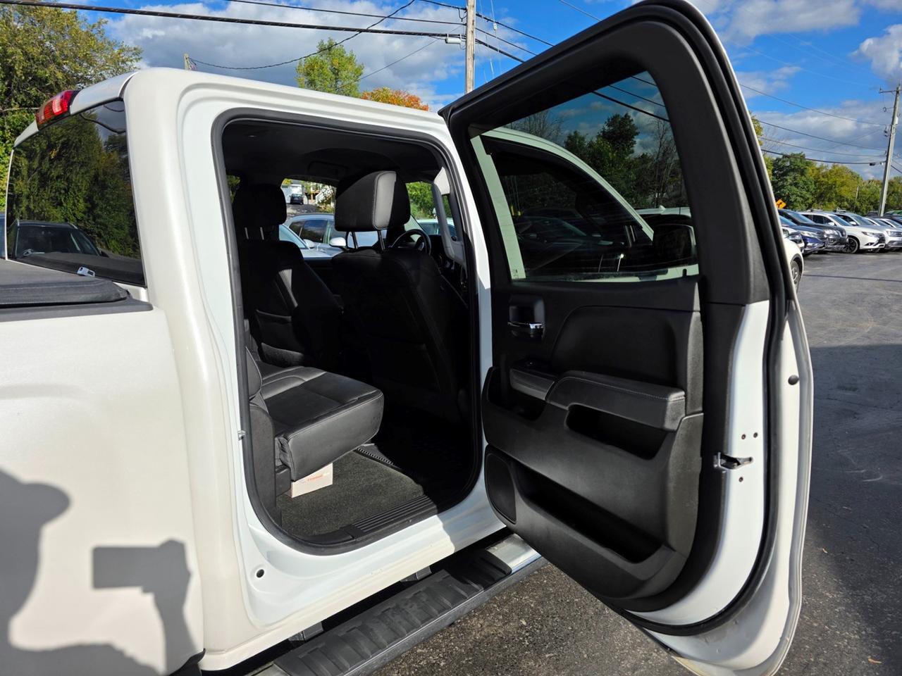 2018 Chevrolet Silverado 1500 LT Photo