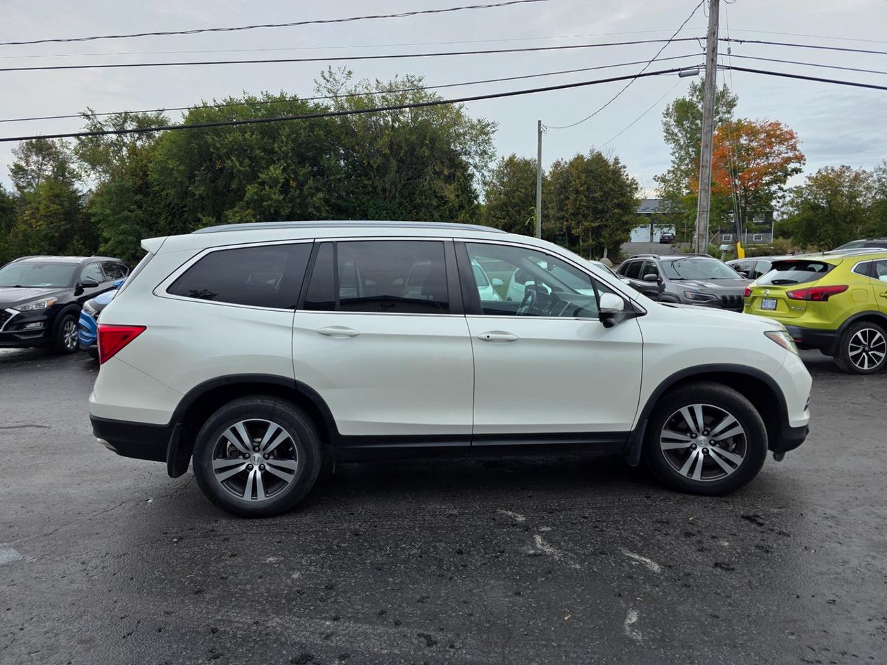 2017 Honda Pilot EX-L Photo