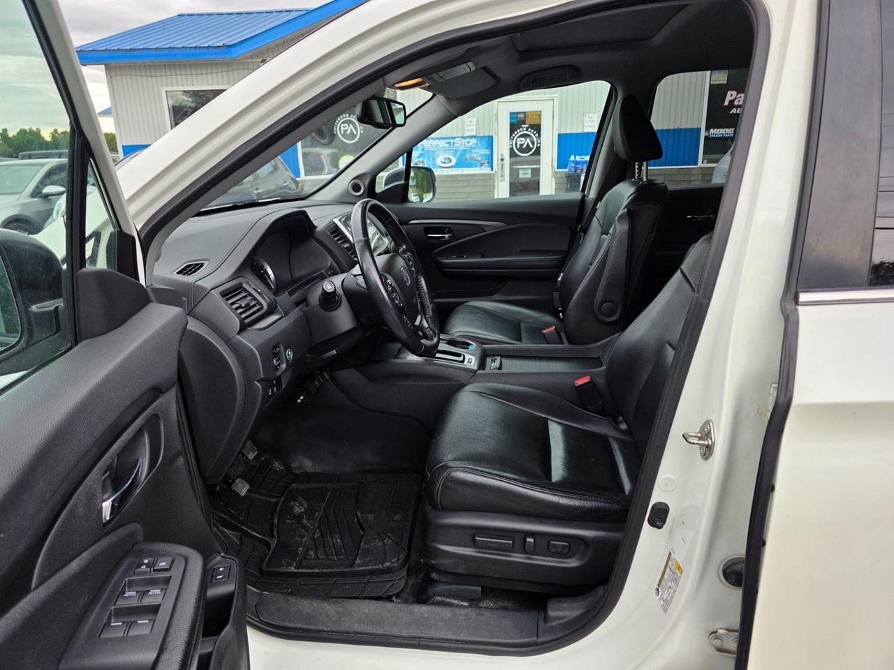 2017 Honda Pilot EX-L Photo
