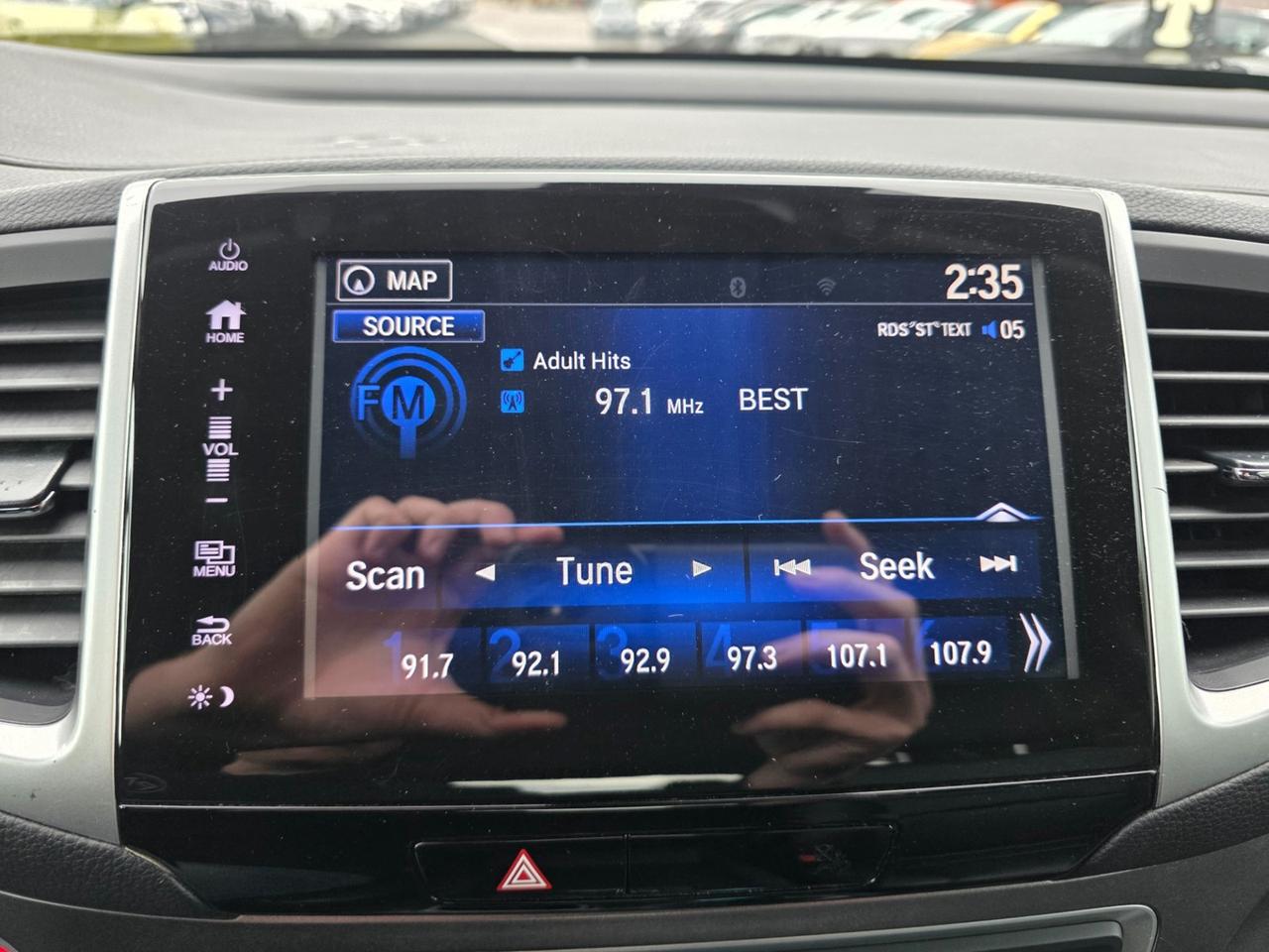 2017 Honda Pilot EX-L Photo