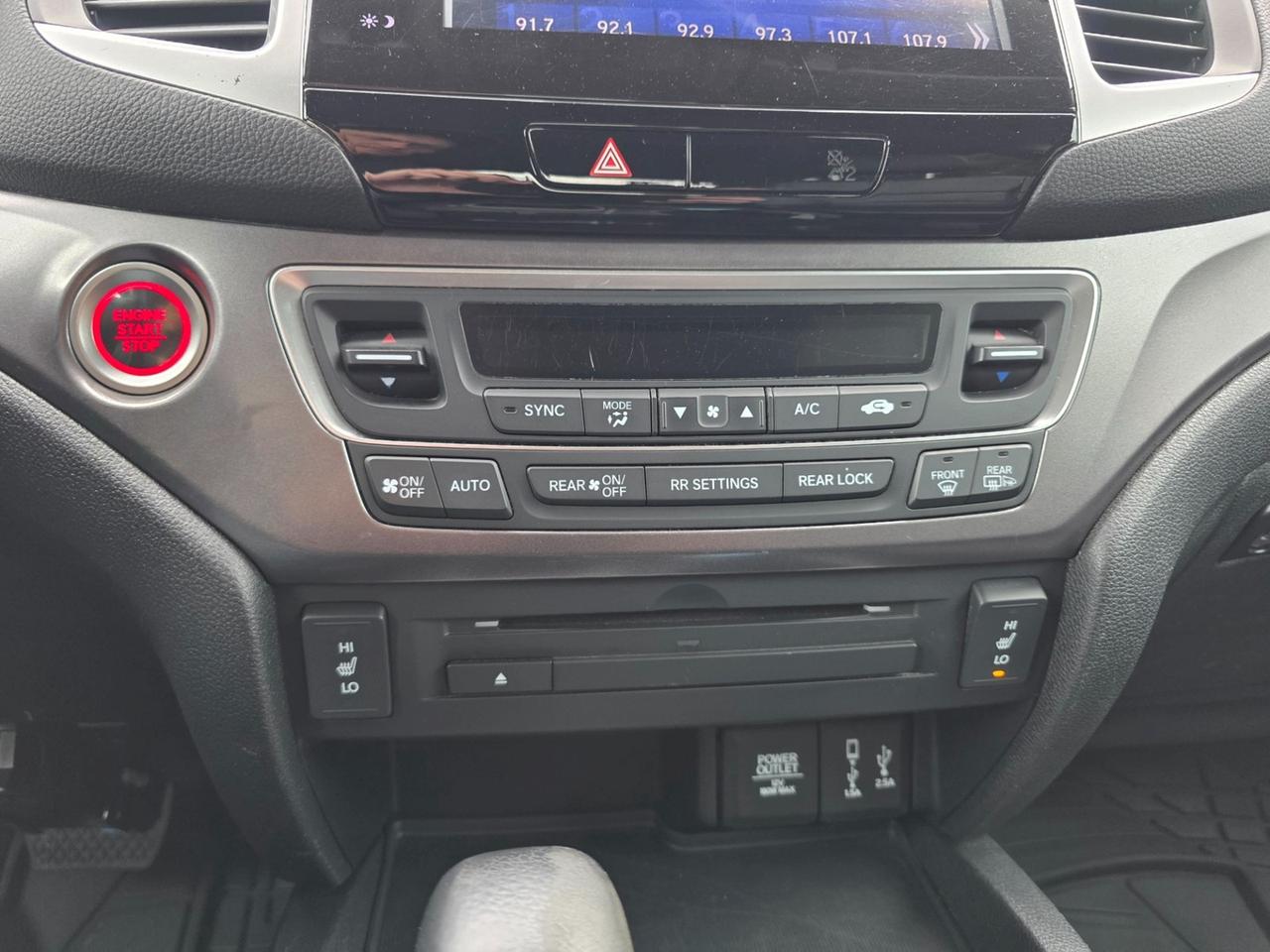 2017 Honda Pilot EX-L Photo