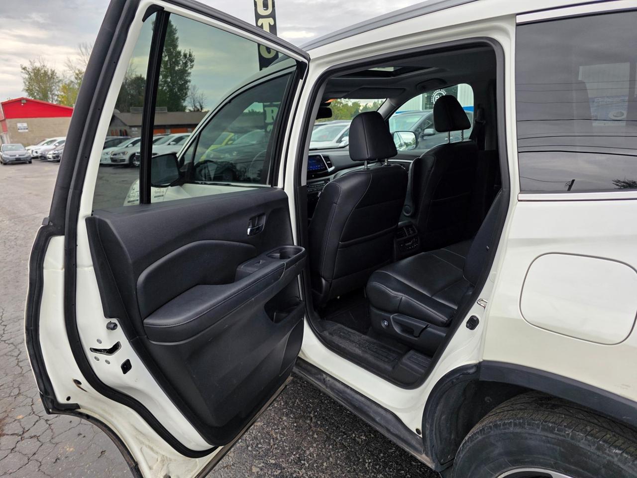 2017 Honda Pilot EX-L Photo