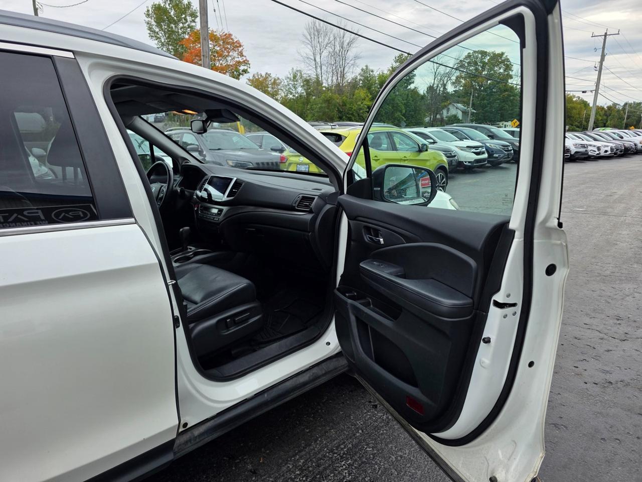 2017 Honda Pilot EX-L Photo