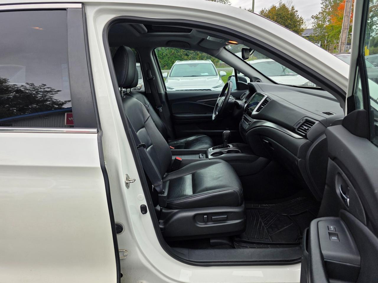 2017 Honda Pilot EX-L Photo