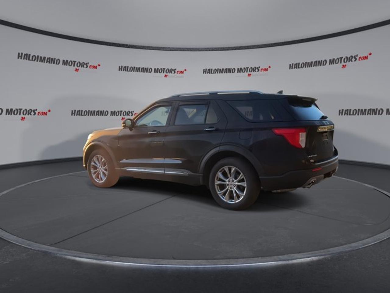 2021 Ford Explorer Limited 4WD | No Accidents | Leather Seats | Heated Steering Photo