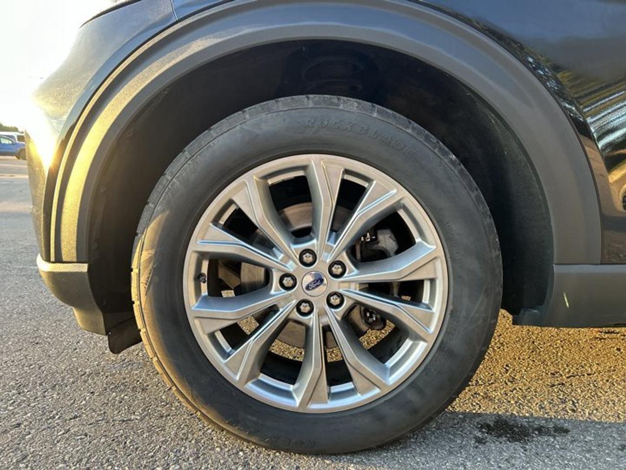 2021 Ford Explorer Limited 4WD | No Accidents | Leather Seats | Heated Steering Photo