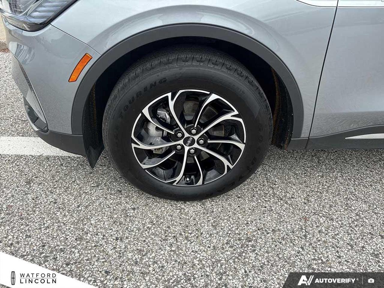 2025 Lincoln Nautilus Premiere AWD Photo