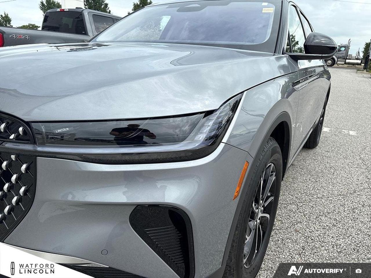 2025 Lincoln Nautilus Premiere AWD Photo