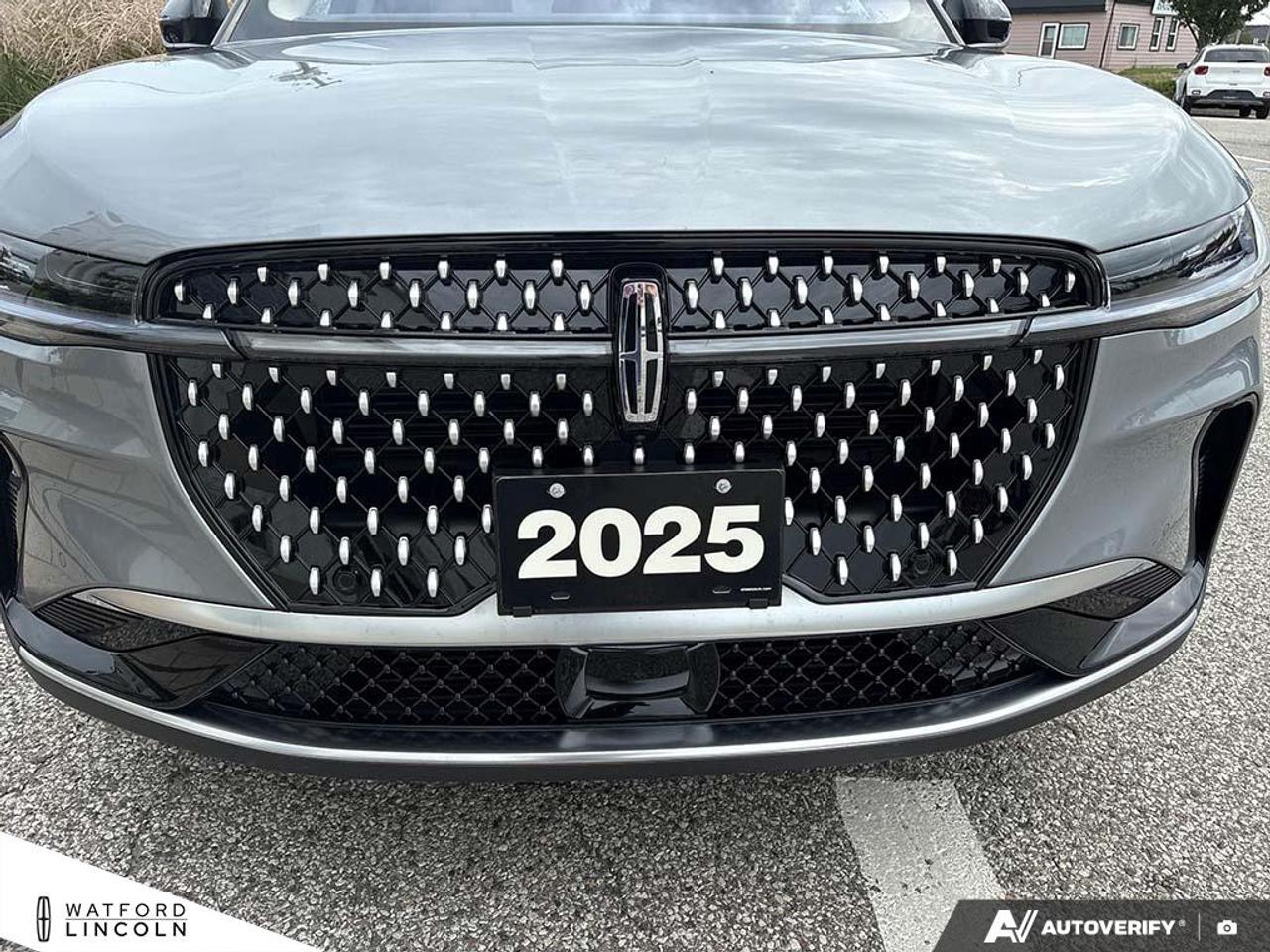 2025 Lincoln Nautilus Premiere AWD Photo