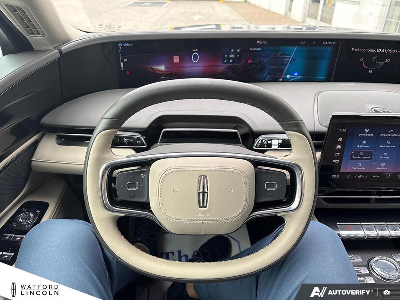 2025 Lincoln Nautilus Premiere AWD Photo