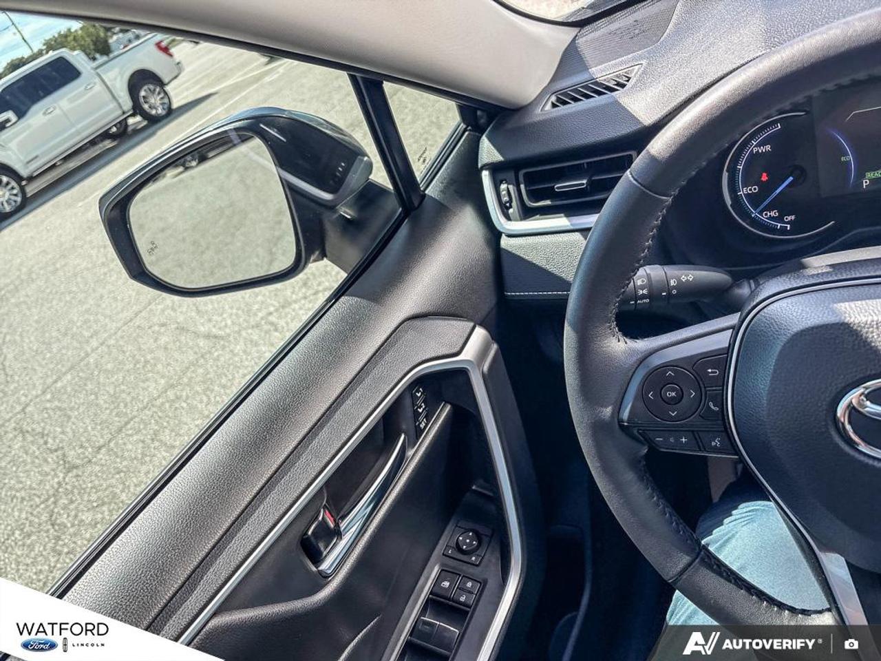 2024 Toyota RAV4 XLE AWD Photo