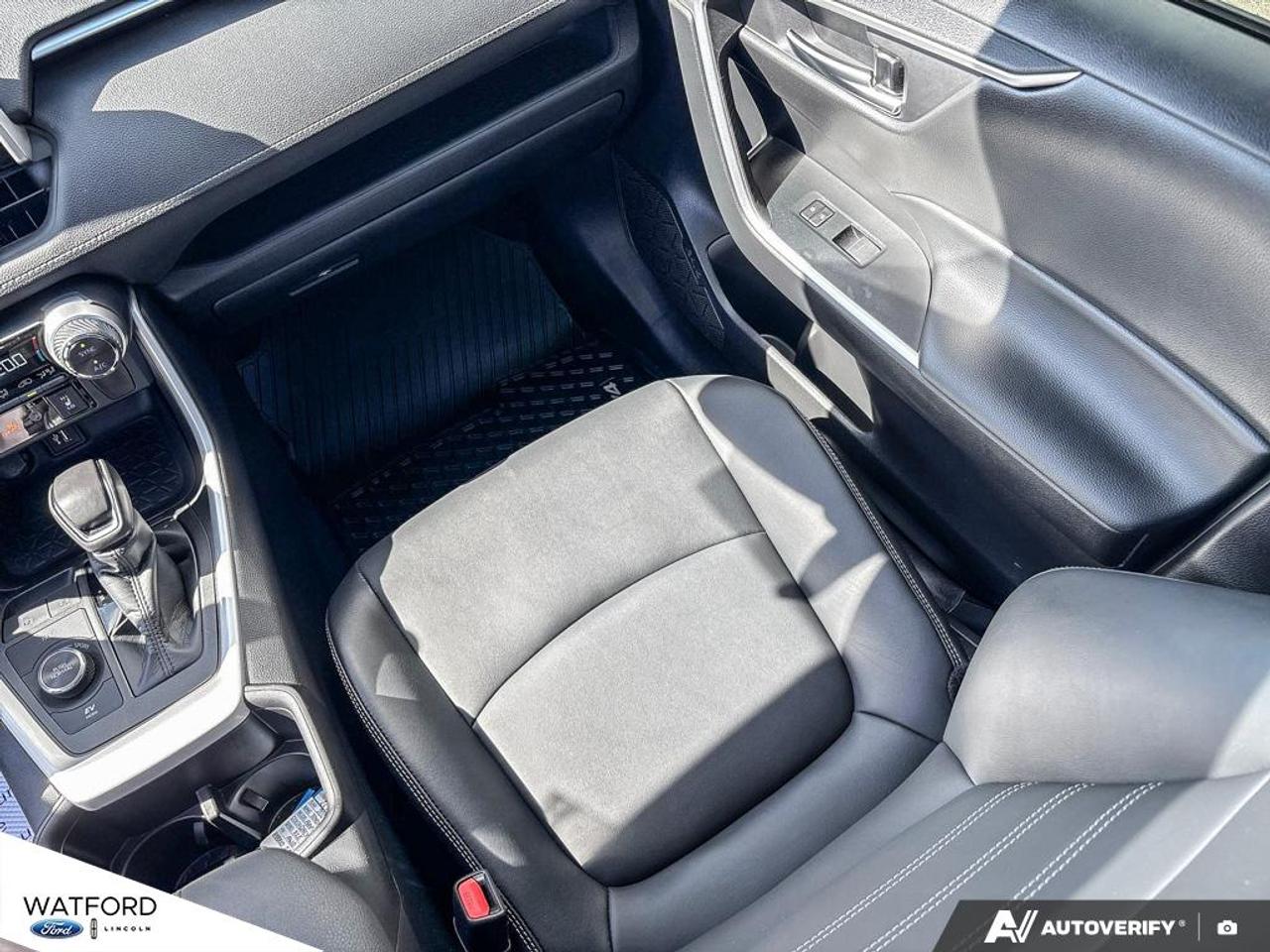 2024 Toyota RAV4 XLE AWD Photo