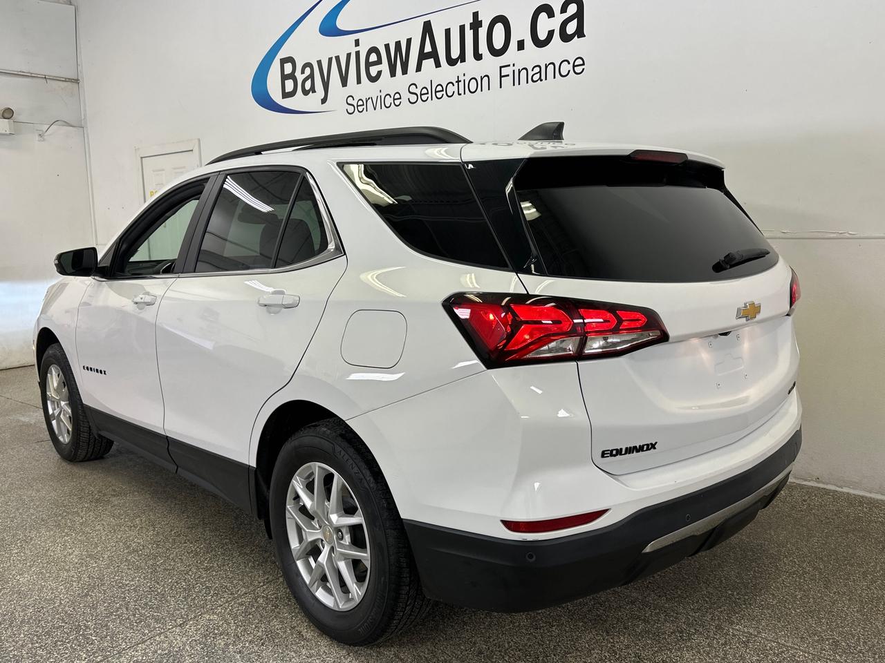 2022 Chevrolet Equinox LT/AWD/PANOROOF/REM START/HEATED SEATS/1 OWNER LEASE RETURN! Photo