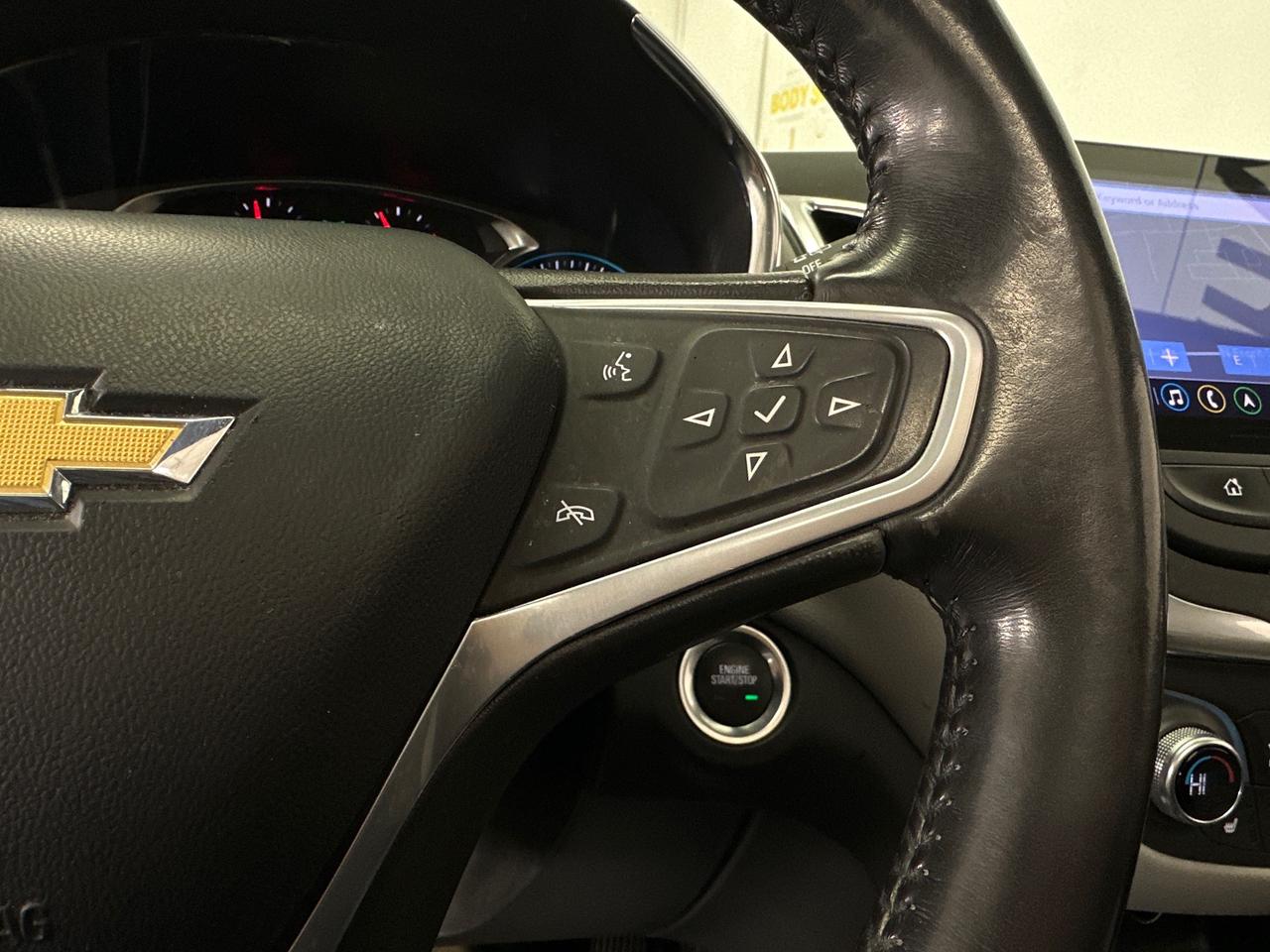 2022 Chevrolet Equinox LT/AWD/PANOROOF/REM START/HEATED SEATS/1 OWNER LEASE RETURN! Photo