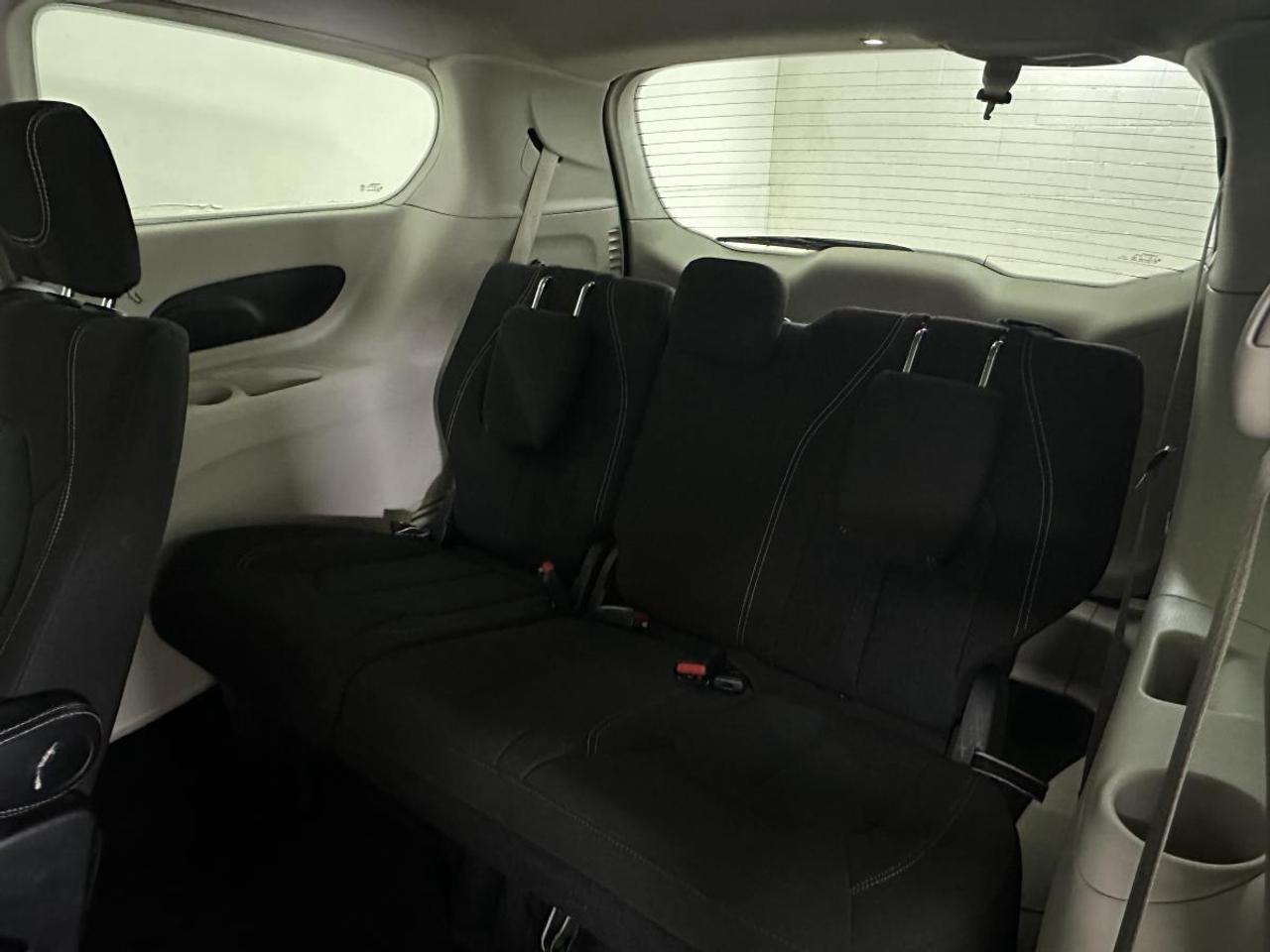 2024 Dodge Grand Caravan SXT/DUAL SLIDERS/NAVIGATION/PWR GATE! Photo
