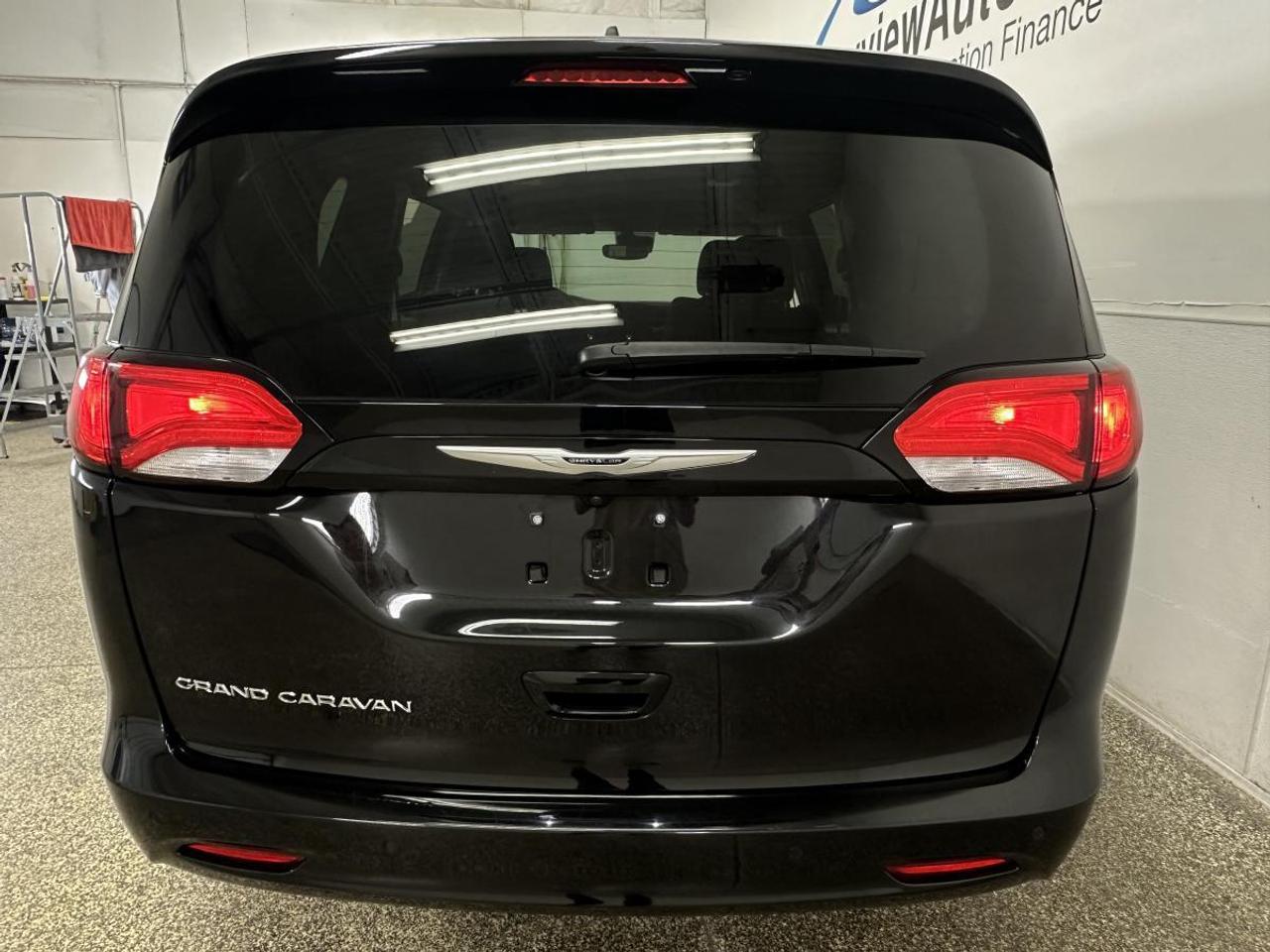 2024 Dodge Grand Caravan SXT/DUAL SLIDERS/NAVIGATION/PWR GATE! Photo