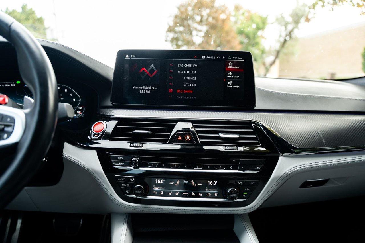 2022 BMW M5 Competition ULTIMATE PACKAGE Photo
