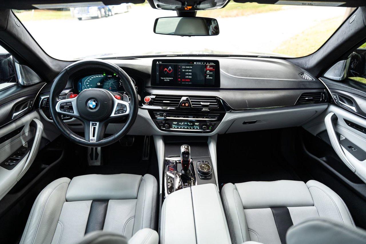 2022 BMW M5 Competition ULTIMATE PACKAGE Photo