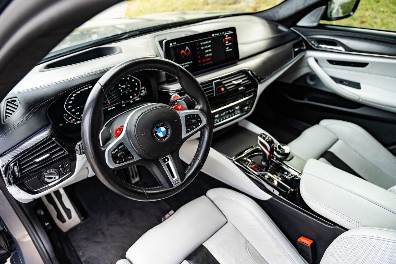 2022 BMW M5 Competition ULTIMATE PACKAGE Photo