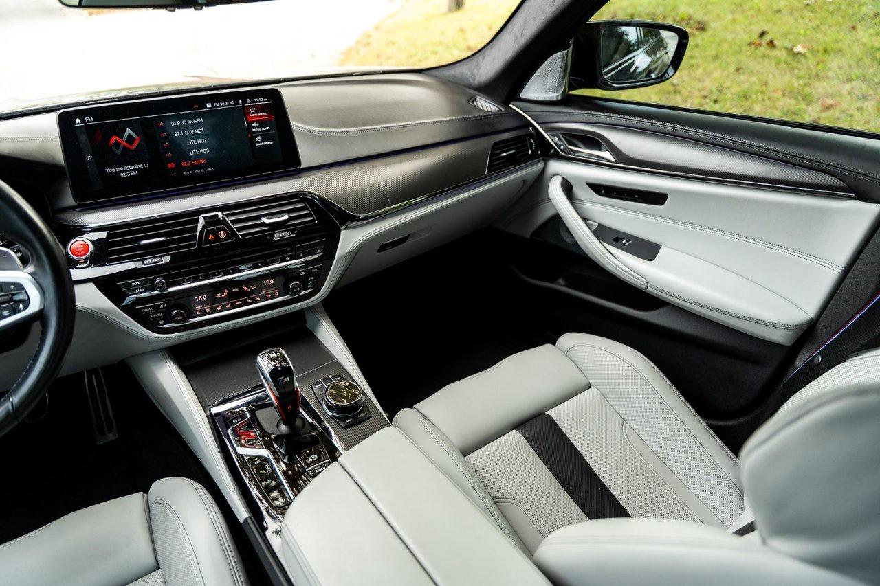 2022 BMW M5 Competition ULTIMATE PACKAGE Photo