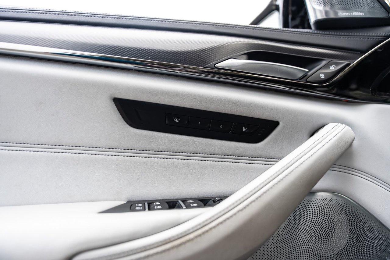 2022 BMW M5 Competition ULTIMATE PACKAGE Photo