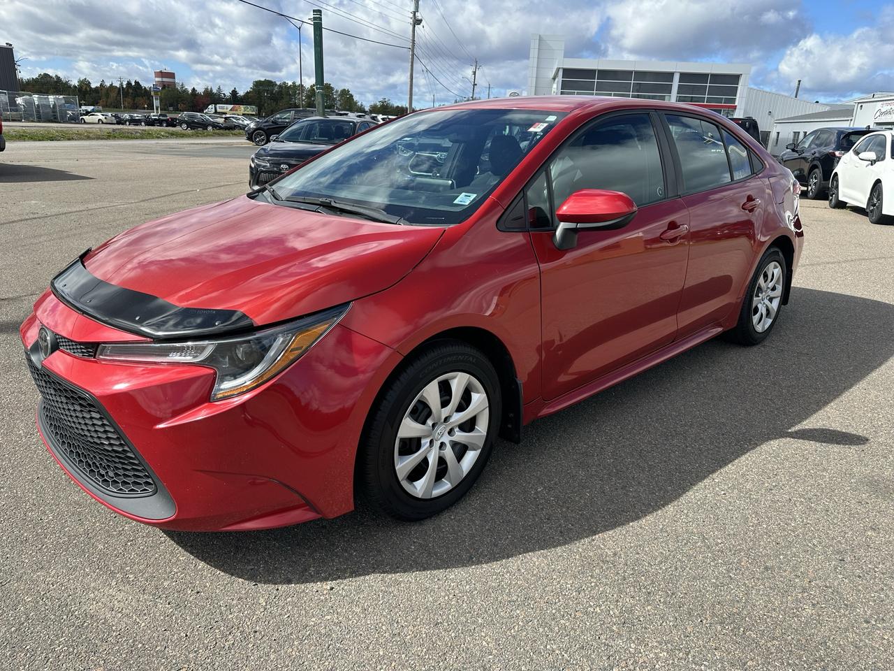 2021 Toyota Corolla LE Photo0