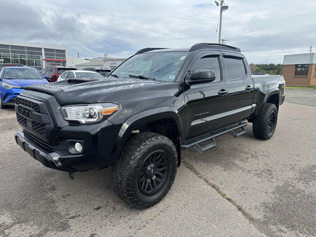 2022 Toyota Tacoma 4x4 Double Cab Auto Photo0
