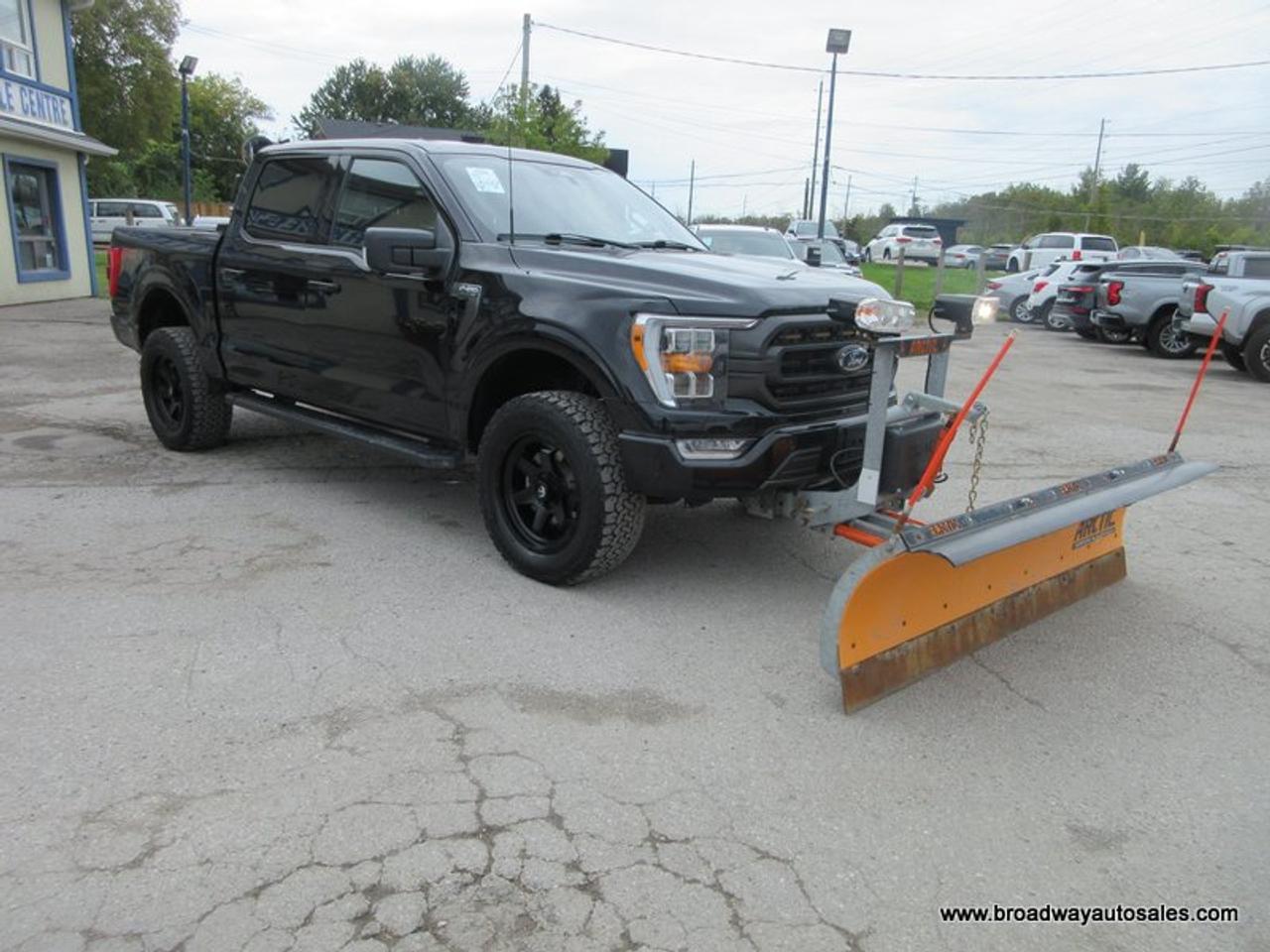 2022 Ford F-150 WINTER-READY XLT-MODEL 5 PASSENGER 5.0L - V8.. 4X4.. CREW-CAB.. SHORTY.. ARCTIC-STRAIGHT-PLOW.. HEATED SEATS.. BACK-UP CAMERA.. BLUETOOTH SYSTEM.. Photo