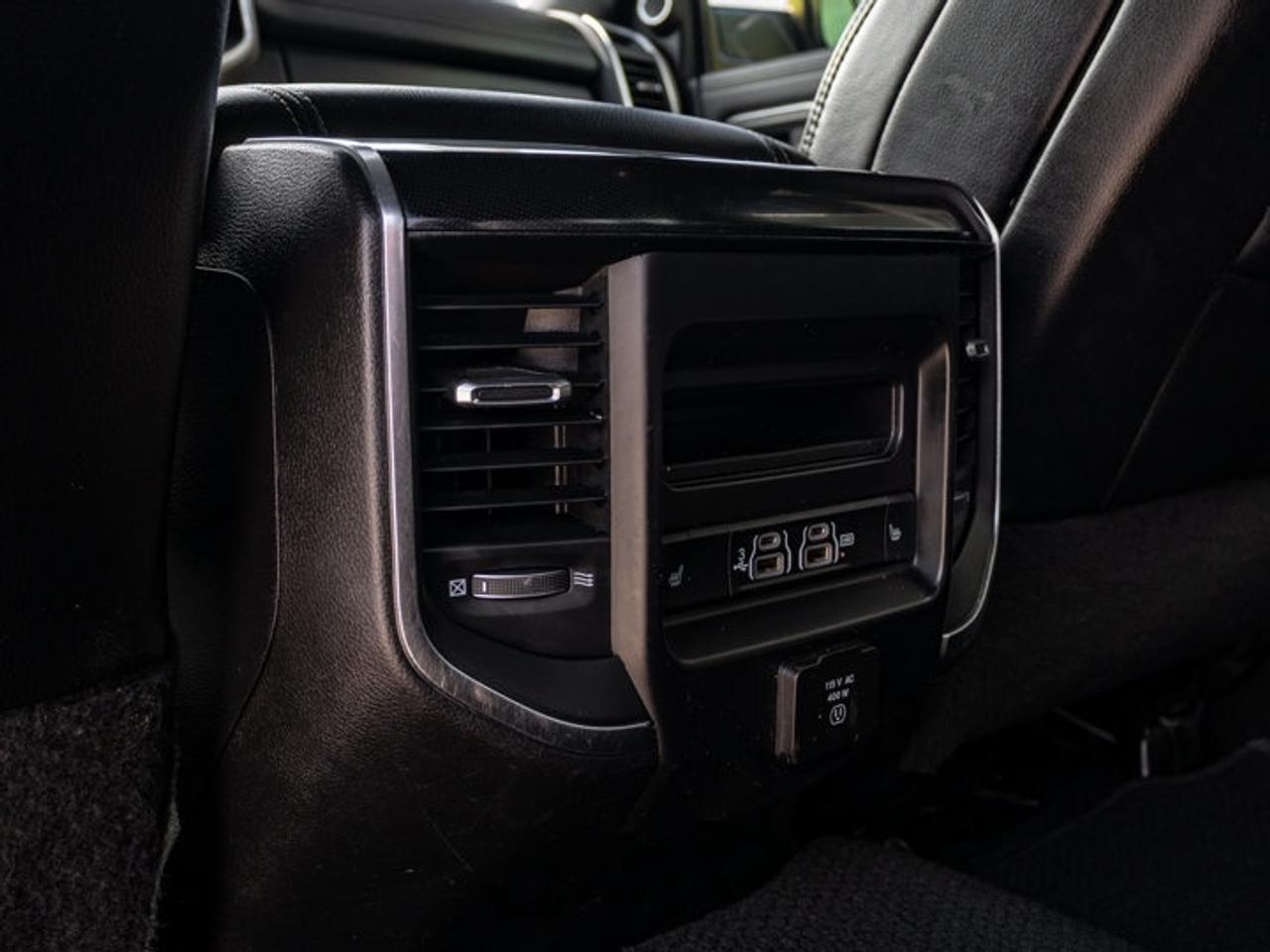 2019 RAM 3500 Laramie Photo