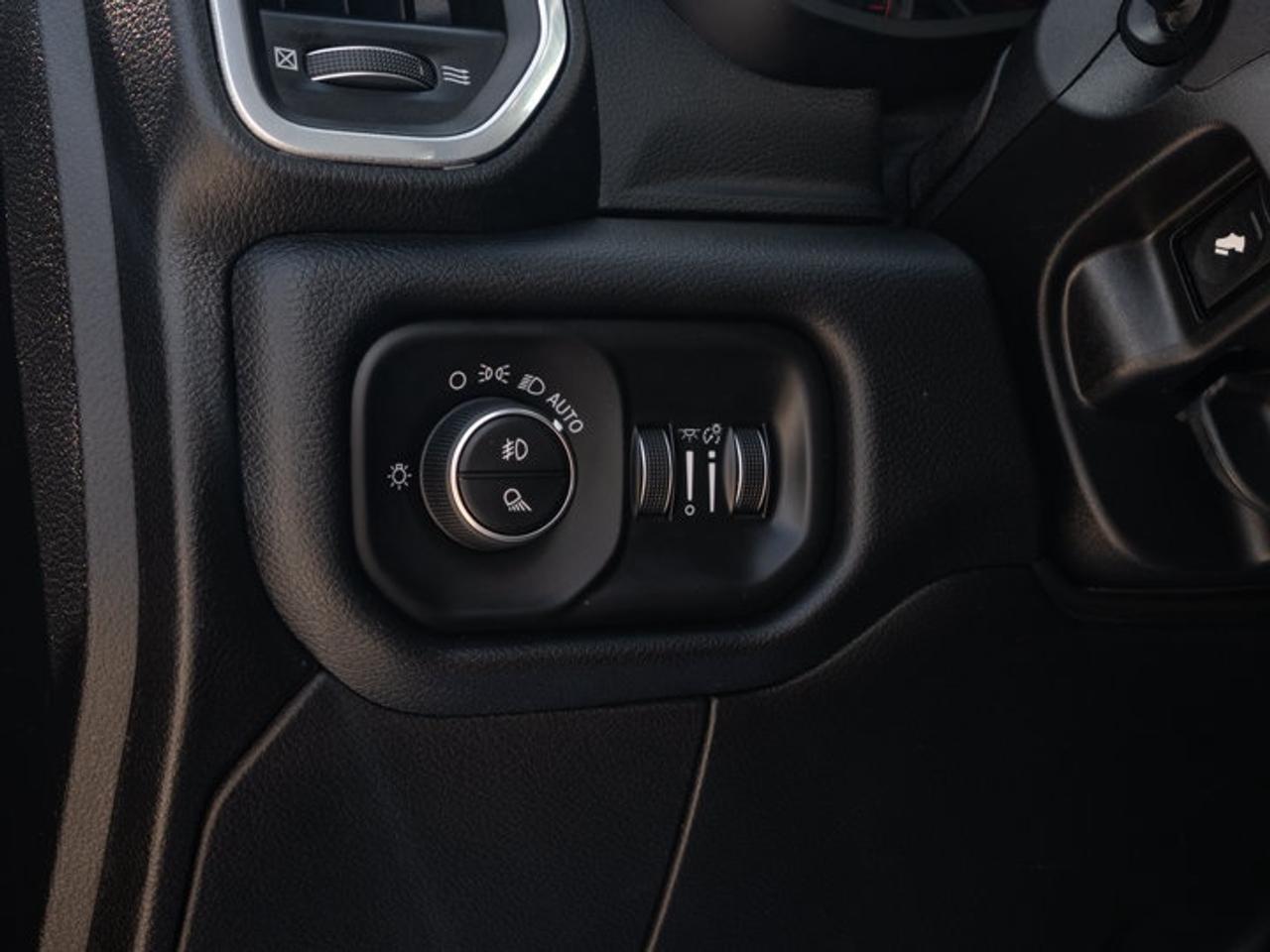 2019 RAM 3500 Laramie Photo