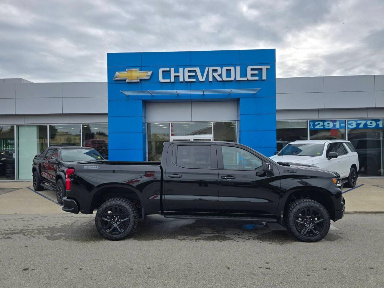 2026 Chevrolet Silverado 1500 Crew Cab Short Box 4-Wheel Drive LT Trail Boss Photo5