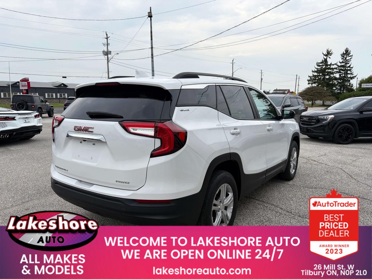 2024 GMC Terrain SLE Photo